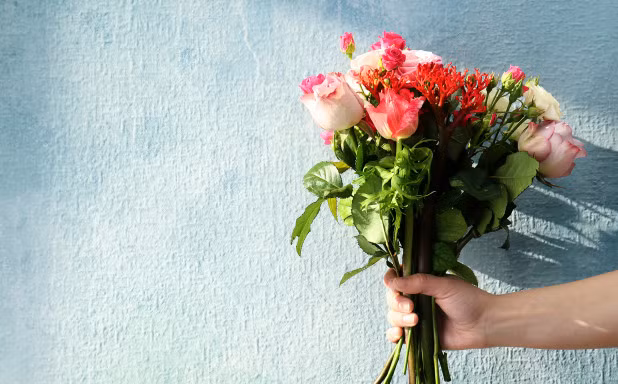 Còn chờ gì nữa mà không tặng hoa tươi cho bạn gái hoặc cho chính mình mỗi ngày?