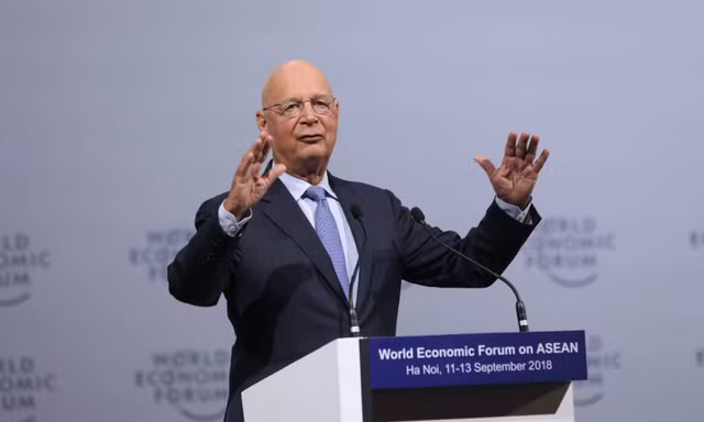 Nhà sáng lập và Chủ tịch điều hành WEF Klaus Schwab tại diễn đàn mở. Ảnh: Quang Phúc