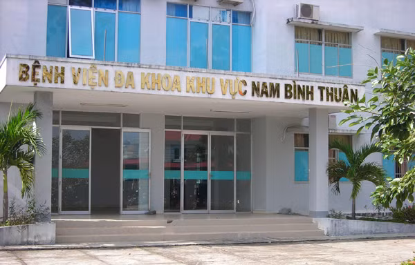 Một thượng úy bị tước danh hiệu Công an nhân dân 