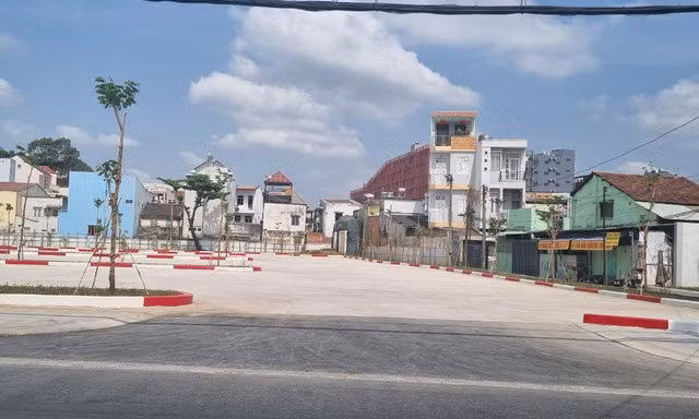 Xây dựng nhiều bãi đỗ ô tô không thu phí tại TP Biên Hòa