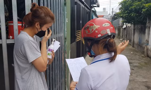  Test nhanh lấy giấy ‘thông hành’, 5 người ở Bình Dương phát hiện dương tính