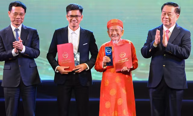 Nhà nghiên cứu 104 tuổi giành giải A Giải thưởng Sách quốc gia 2024