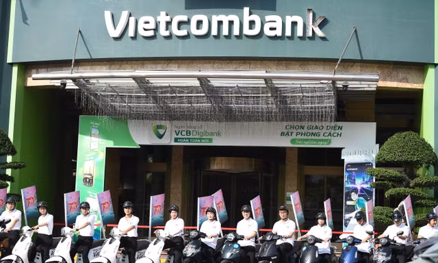Ấn tượng Roadshow Ngày Thẻ Việt Nam 2024