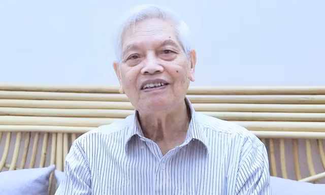 Chuyện chưa kể về ca khúc 'Năm anh em trên một chiếc xe tăng' 