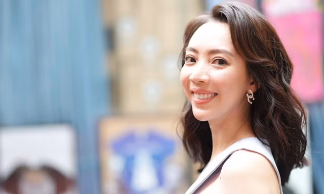 Diễn viên Thu Trang: 'Tiến Luật mất 5 năm để theo đuổi tôi'