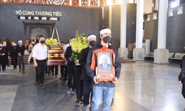 Phút tiễn biệt họa sĩ Tôn Đức Lượng 