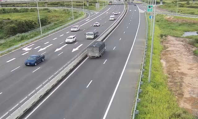 Khởi công mở rộng cao tốc TPHCM - Trung Lương - Mỹ Thuận trong quý 2 năm nay