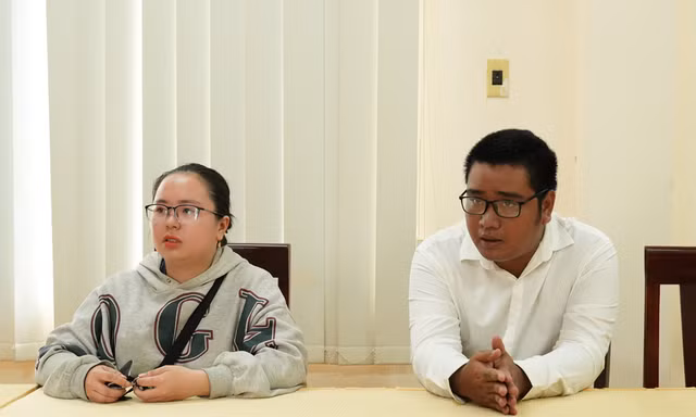 Mua 'bùa yêu' qua mạng: Tiền càng tiêu, người yêu càng không thấy