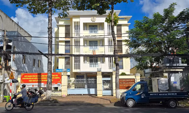 Cần Thơ, Hậu Giang chỉ cho sửa trụ sở xã phường sáp nhập, chưa xem xét xây mới