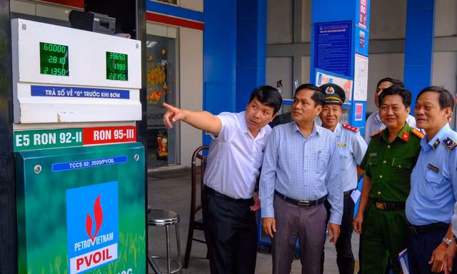 Doanh nghiệp cam kết đảm bảo xăng dầu dịp Tết