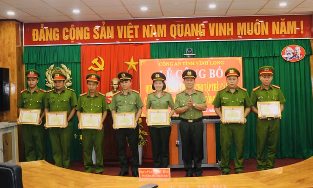 Thưởng nóng lực lượng phá nhanh vụ giết người, phân xác ở Vĩnh Long