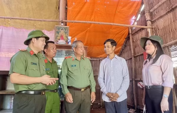 Bộ Công an triển khai xây gần 1.300 căn nhà tặng hộ nghèo ở Trà Vinh
