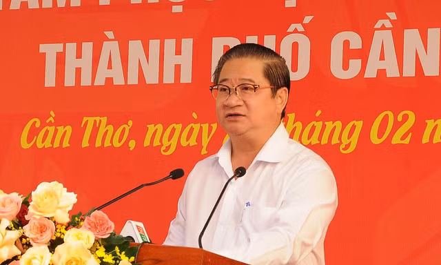 Chủ tịch Cần Thơ bổ nhiệm 3 phó giám đốc sở