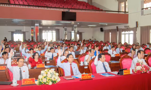 Vĩnh Long thông qua phương án chi tiết sắp xếp các sở