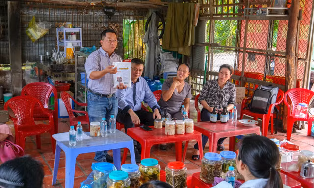 Đưa mô hình sinh kế bền vững đến đồng bào Khmer