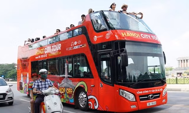 Ngành du lịch chiêu đãi phóng viên quốc tế thế nào?