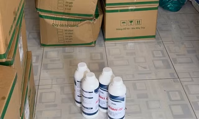 Phát hiện công ty nghi sản xuất thuốc thủy sản kém chất lượng, làm giả