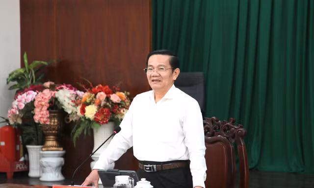 Phó Chủ tịch Cần Thơ nghỉ việc, vì sao chưa bầu nhân sự thay thế?