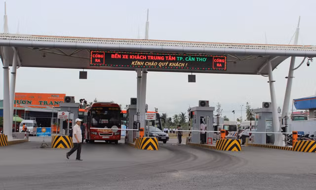 15 địa phương thống nhất kết nối vận tải hành khách tuyến cố định với TP. Cần Thơ