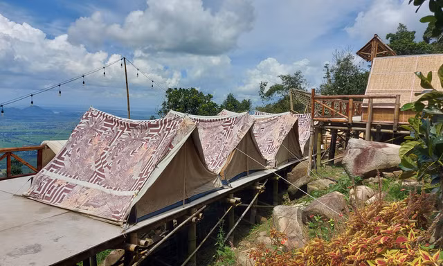 Loạt homestay trên núi Cấm bị dừng hoạt động: Tỉnh An Giang yêu cầu báo cáo