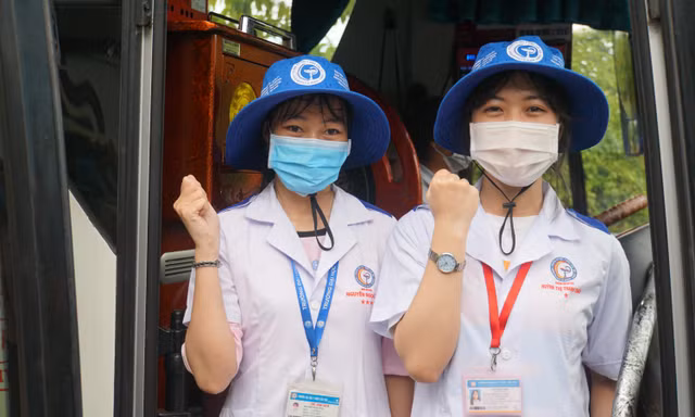 Sinh viên ngành y Cần Thơ ra quân hỗ trợ Vĩnh Long chống dịch