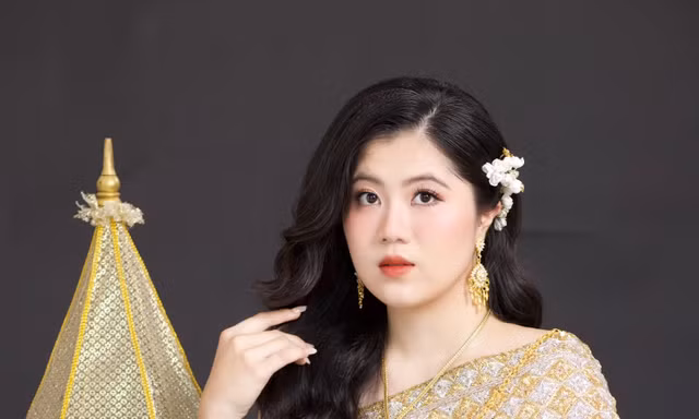 Su Phol mê thiện nguyện