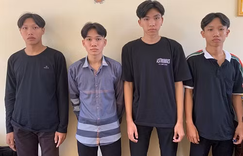 Mâu thuẫn trong lúc đá bóng, dùng hung khí đánh chết người