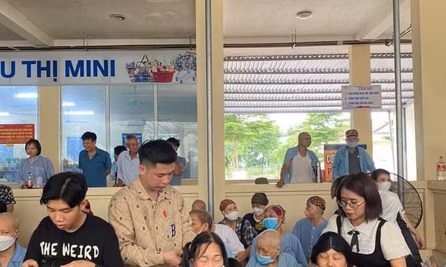Mới nhất vụ 'ăn chặn' tóc hiến tặng bệnh nhân ung thư