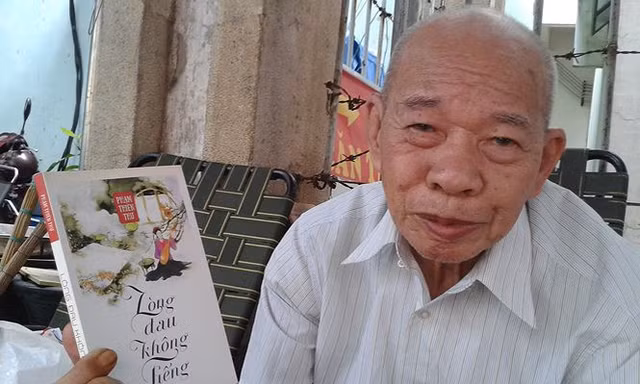 'Kỳ nhân' Phạm Thiên Thư viết lại truyện Kiều thành văn xuôi