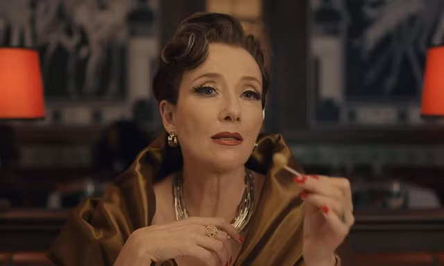 Minh tinh gạo cội Hollywood ví việc phải mặc nội y trong ‘Cruella’ là bị tra tấn