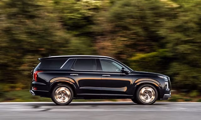Hyundai Palisade bị triệu hồi do cần gạt nước gặp lỗi
