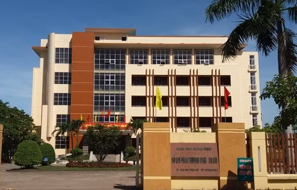 Giám đốc Quỹ bảo trợ trẻ em làm giả giấy tờ để 'bỏ túi' tiền tỷ