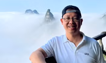 Trung thực với Đảng 