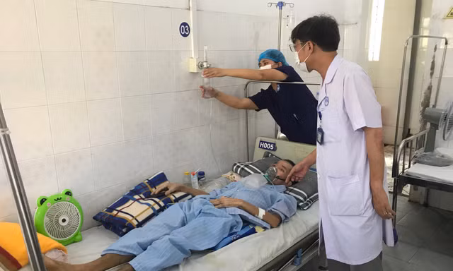 Vụ nhóm công nhân mắc bệnh bụi phổi: Thêm 2 người nguy kịch