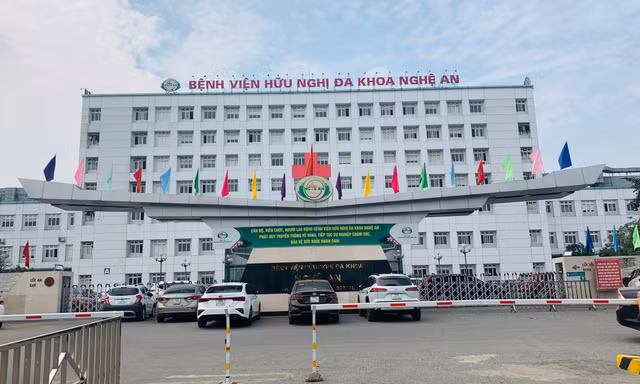 Giám đốc BV Hữu nghị Đa khoa Nghệ An khẳng định không liên quan tiền hoa hồng của Việt Á