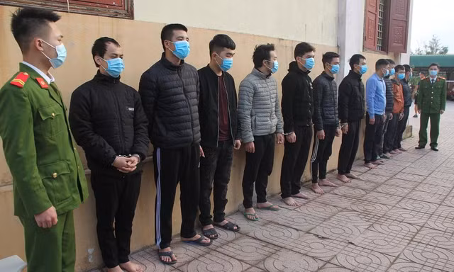 Đánh sập đường dây đánh bạc trực tuyến có 'chân rết' rải từ Bắc vào Nam