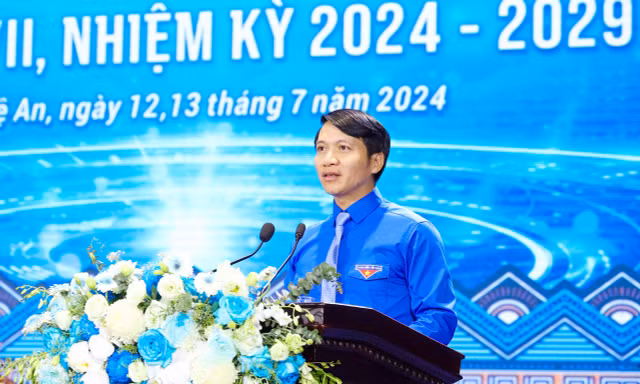 Bí thư Thường trực T.Ư Đoàn: Thanh niên Nghệ An góp sức trẻ thực hiện hóa mục tiêu phát triển của tỉnh