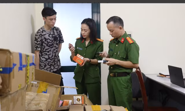 Thu giữ 10.000 sản phẩm thuốc lá điện tử không rõ nguồn gốc
