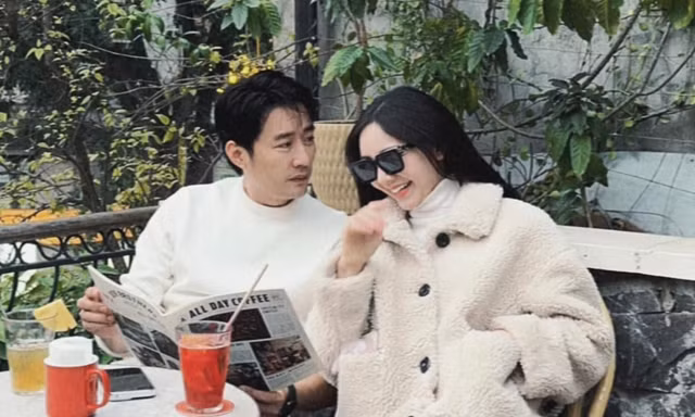 Bất ngờ với danh tính người chụp bức ảnh tình cảm của Quỳnh Kool và Khôi Trần