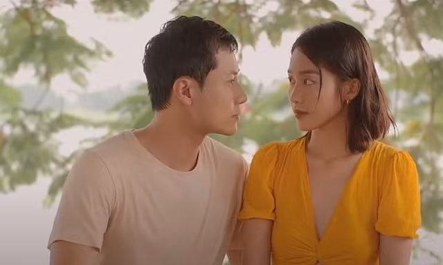 Vì sao "phim giờ vàng VTV" rất chuộng cảnh mưa, lại còn đầu tư cực hoành tráng?