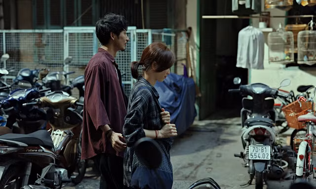 Sửng sốt với 'độ chịu chơi' của đạo diễn có phim đạt doanh thu cao nhất Việt Nam