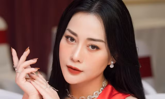 Phương Oanh (Hương Vị Tình Thân) nói gì về tình yêu mà cư dân mạng khen quá đúng?