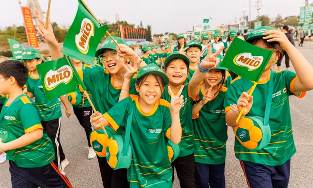 7.500 người tham gia Ngày hội đi bộ Nestlé MILO tại Nghệ An