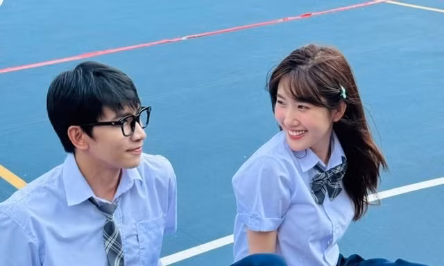 "Cặp đôi vàng" của V-Biz lộ dấu hiệu tan vỡ trước khi phim đóng chung lên sóng?