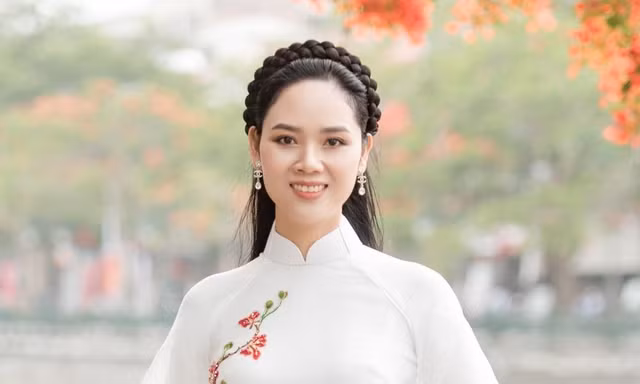 Lý do nào khiến Hoa hậu Việt Nam kín tiếng nhất bất ngờ tái xuất để làm một việc khó tin?