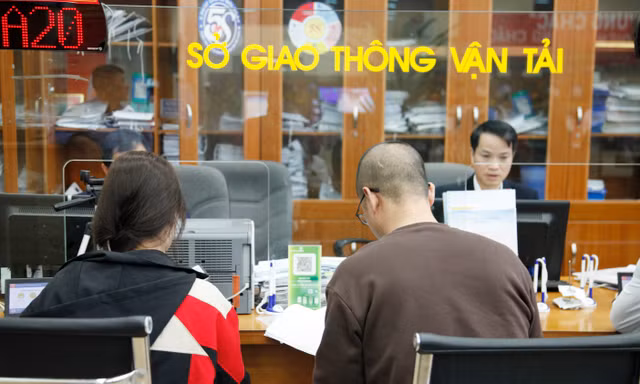 Giám đốc Sở Giao thông vận tải, Giám đốc Sở Xây dựng tỉnh Bắc Giang xây dựng đề án hợp nhất 2 sở. Ảnh: Nguyễn Thắng