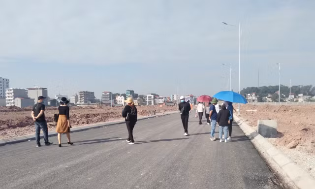 Chủ tịch tỉnh Bắc Giang yêu cầu Công an xử lý nghiêm “thổi giá” bất động sản. Ảnh:Nguyễn Thắng
