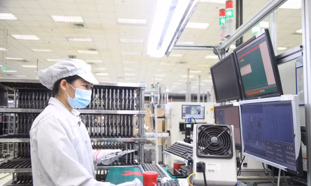Công nghiệp tiếp tục trở thành động lực tăng trưởng kinh tế của tỉnh Bắc Giang. Ảnh: Nguyễn Thắng.