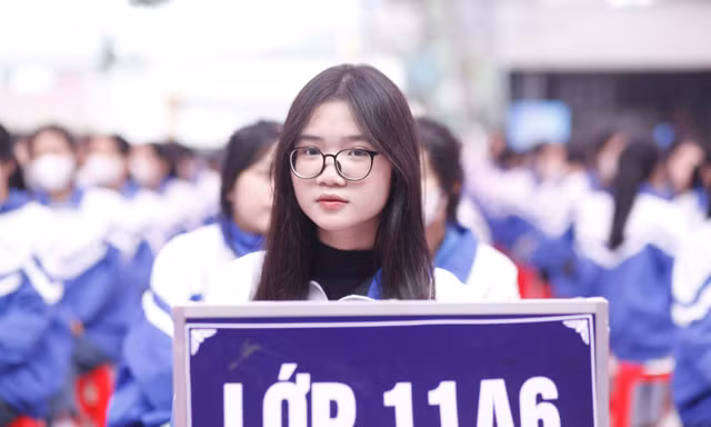 Chương trình tình nguyện mùa Đông của Hội LHTN tỉnh Bắc Giang thu hút nhiều đoàn viên, học sinh tham gia. Ảnh: Nguyễn Thắng.