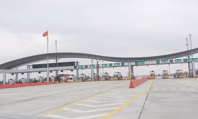 Tuy phương án tài chính khả thi nhưng các Bộ KH-ĐT đánh giá, phương án này vẫn có nguy cơ bị phá vỡ nếu khoảng GPMB không được giải ngân. Ảnh: T.Đảng